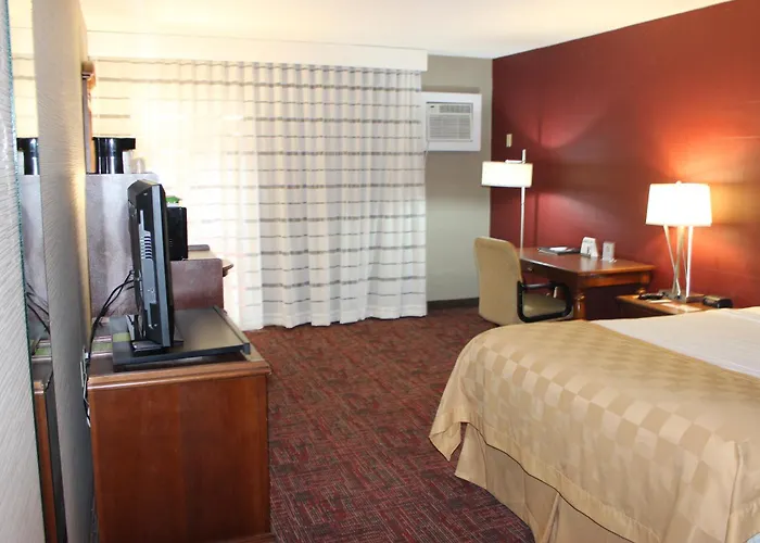 Ramada By Wyndham Grand Forks