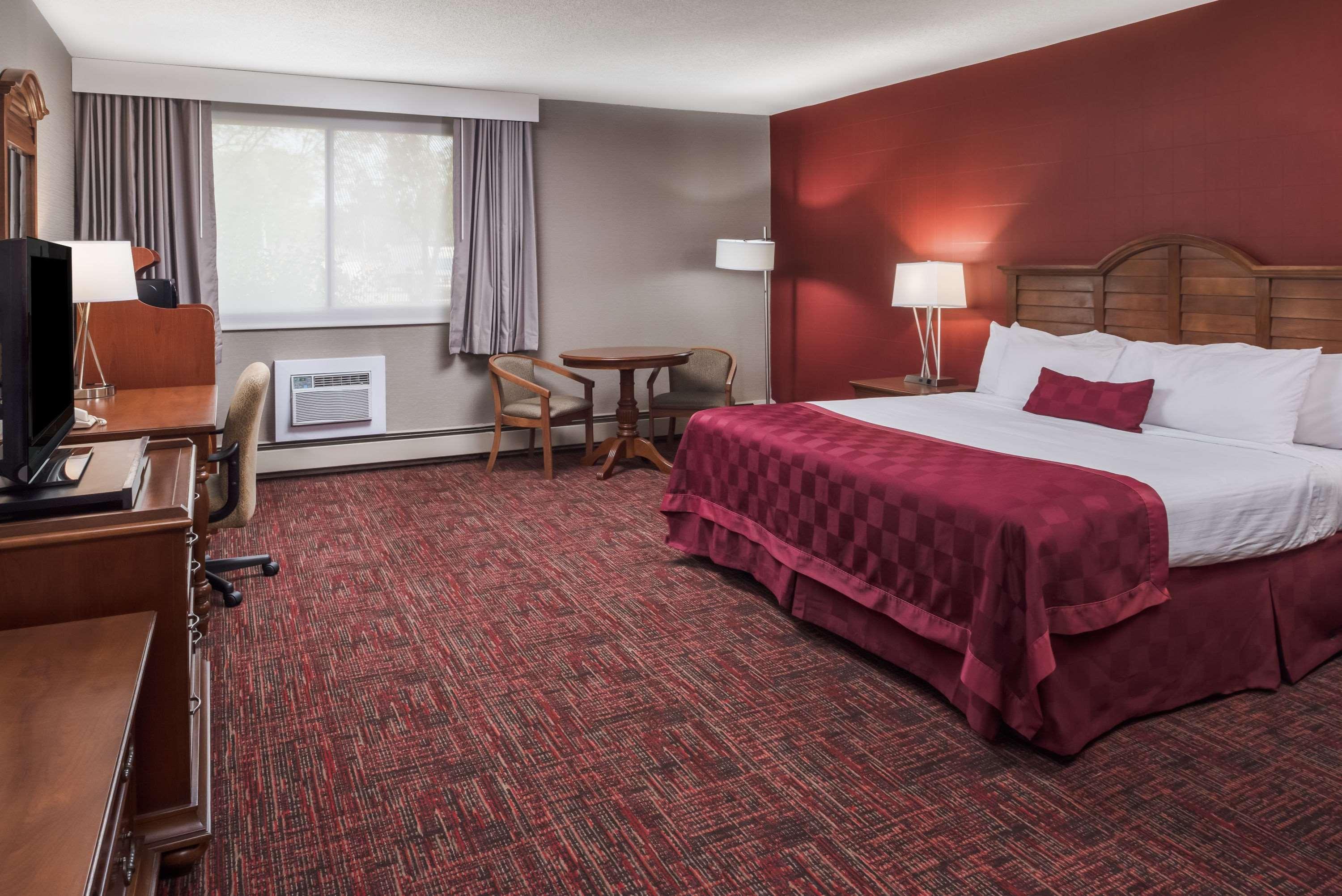 Ramada By Wyndham Hotel