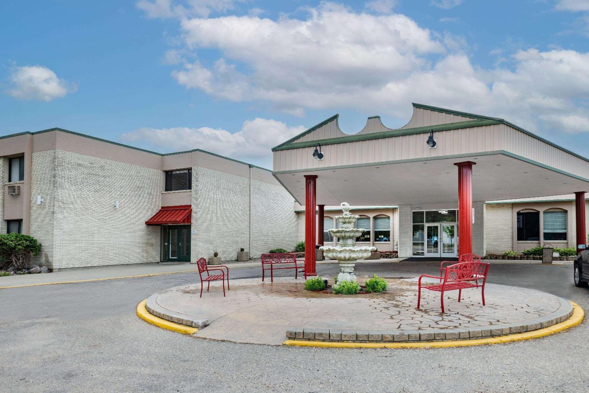 Hotel Ramada By Wyndham
