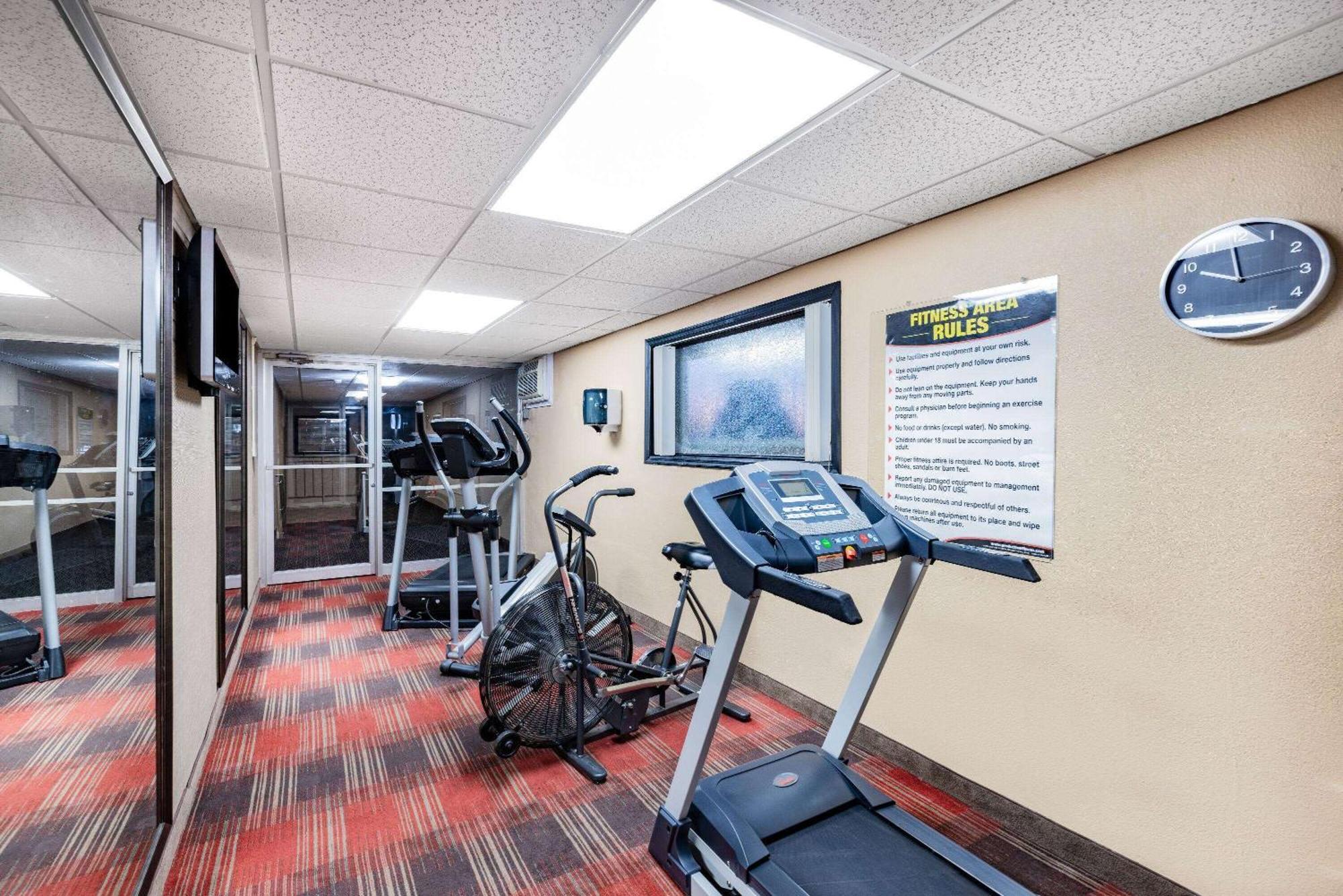 Ramada By Wyndham Grand Forks
